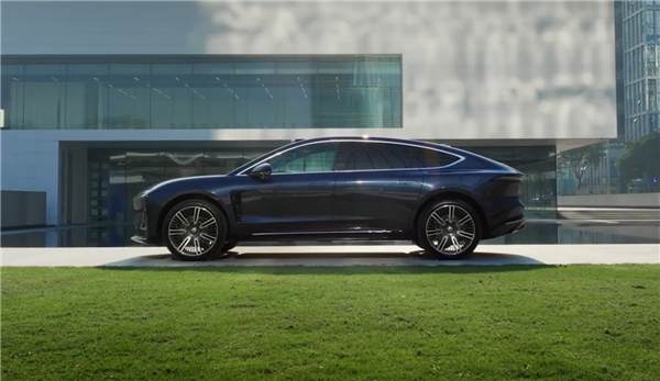 美的集团董事长方洪波盛赞蔚来ET9：头等舱、远超想象九游体育(图2)